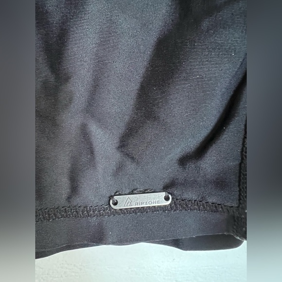 Ripzone Sun Shirt - Like New - Picture 4 of 4